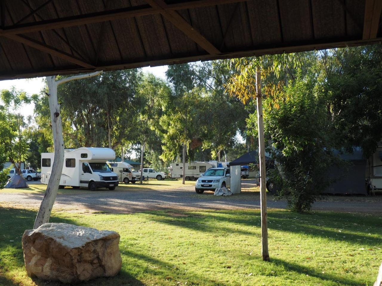 Heritage Caravan Park Алис Спрингс Екстериор снимка
