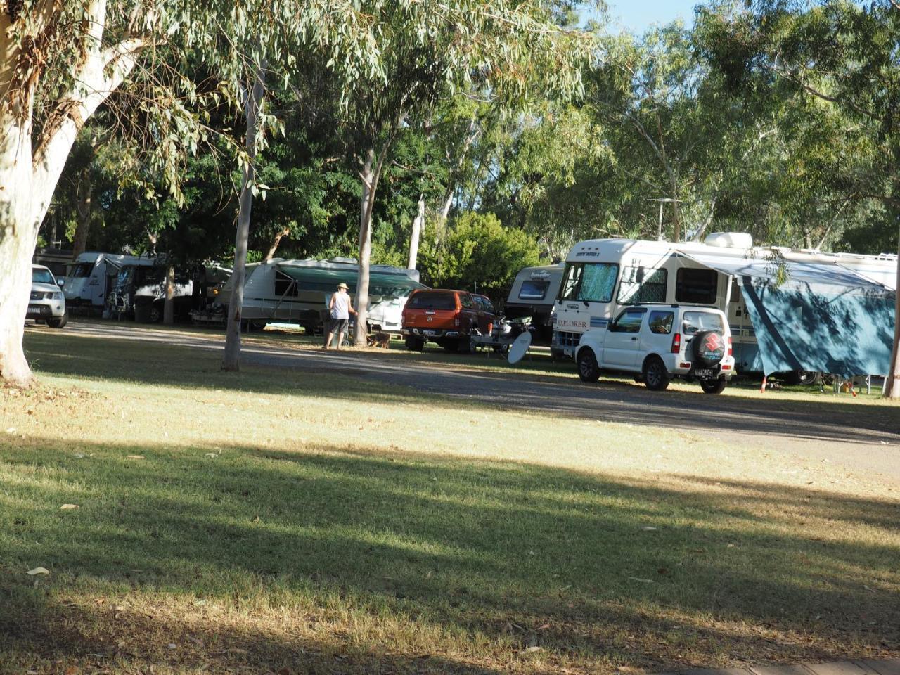Heritage Caravan Park Алис Спрингс Екстериор снимка